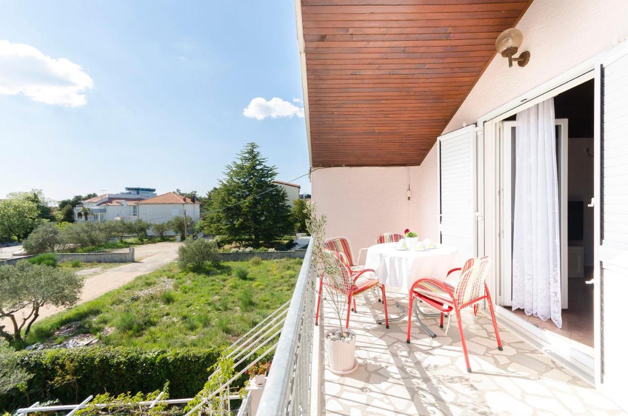 Apartment And Rooms Ema Vodice Dış mekan fotoğraf